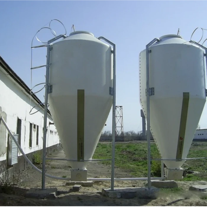 Takarmánytároló silók